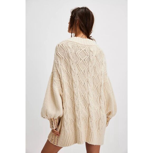 New Free People Gilded Cable Embellished Sweater size S - Picture 3 of 11